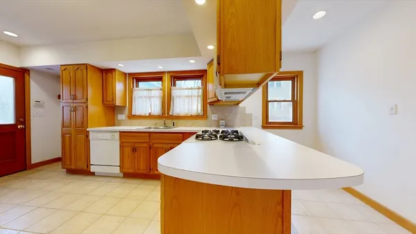 $1,850,000 | 29-31 Chatham Street, Cambridge, MA 02138