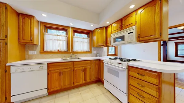 $1,850,000 | 29-31 Chatham Street, Cambridge, MA 02138