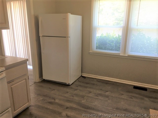 434 Saddle Ridge Road Fayetteville, NC 28311 - Photo 7 of 16 a view of an empty room with a window