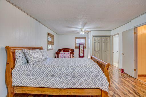 668 V I Ranch Road Bristol, TN 37620 - Photo 2 of 25 ENfddtgQ