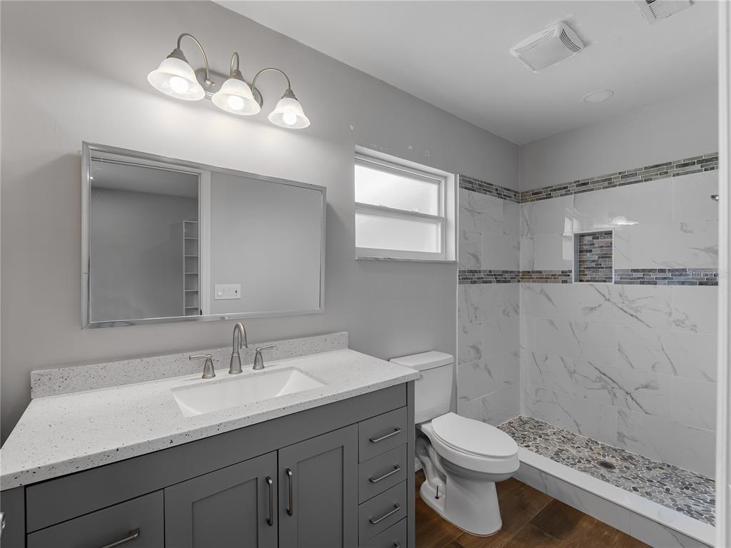 32 Bay Avenue Osprey, FL 34229 - Photo 16 of 48
