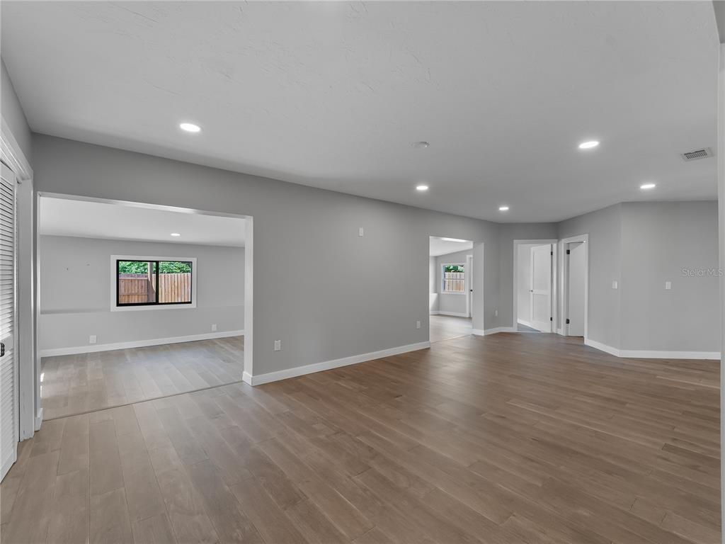 32 Bay Avenue Osprey, FL 34229 - Photo 17 of 48