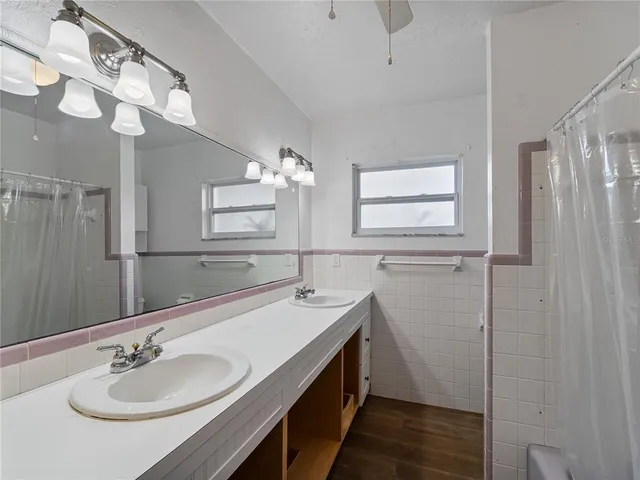 $479,000 | 32 Bay Avenue, Osprey, FL 34229