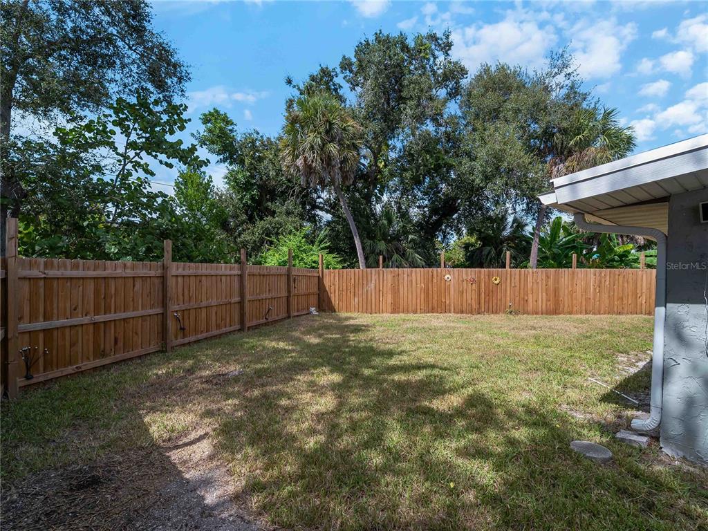 32 Bay Avenue Osprey, FL 34229 - Photo 28 of 48