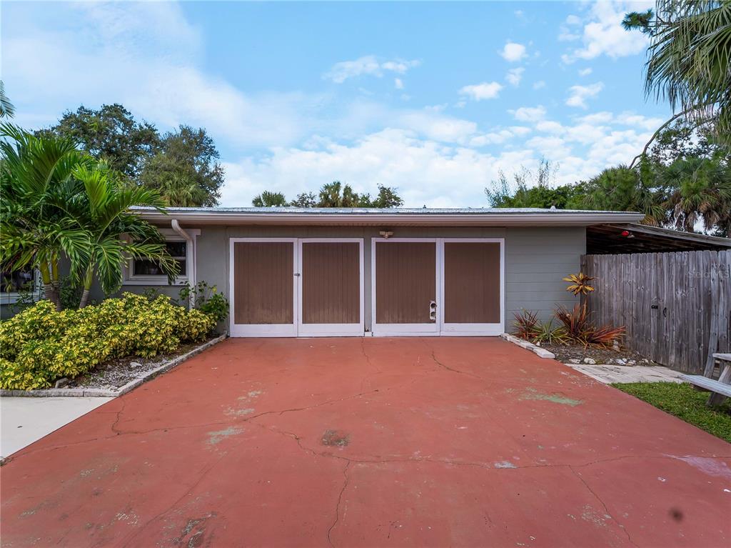 32 Bay Avenue Osprey, FL 34229 - Photo 39 of 48