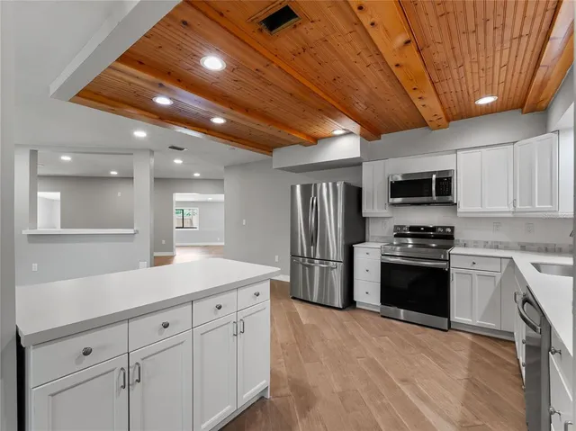 $479,000 | 32 Bay Avenue, Osprey, FL 34229