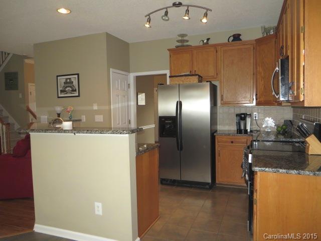 533 Whitehead Court Fort Mill, SC 29708 - Photo 4 of 24
