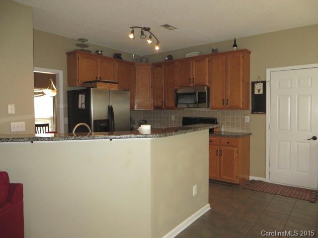 533 Whitehead Court Fort Mill, SC 29708 - Photo 6 of 24