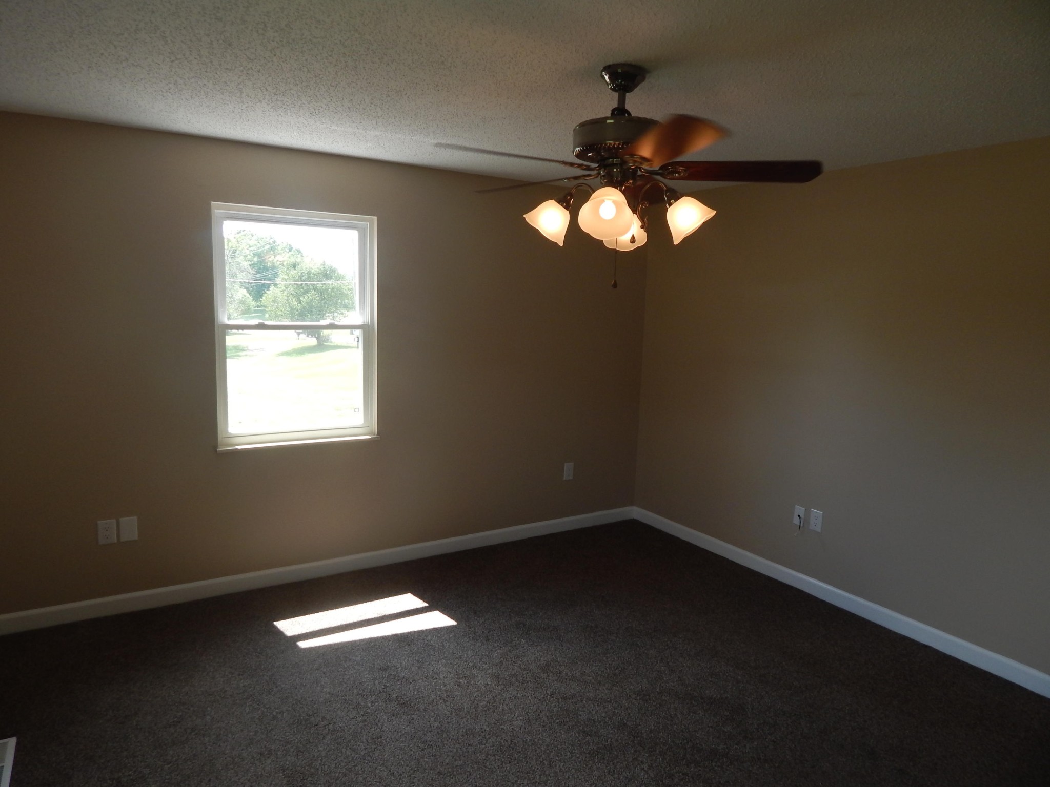 4760 Sevierville Road Maryville, TN 37804 - Photo 16 of 34 Gallery Image 16