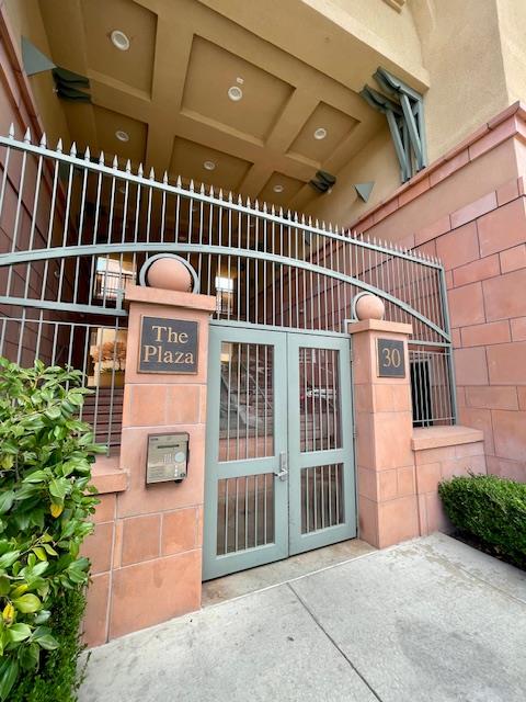 30 East Julian Street, Unit 201 San Jose, CA 95112 - Photo 22 of 25 a view of a porch with potted plants