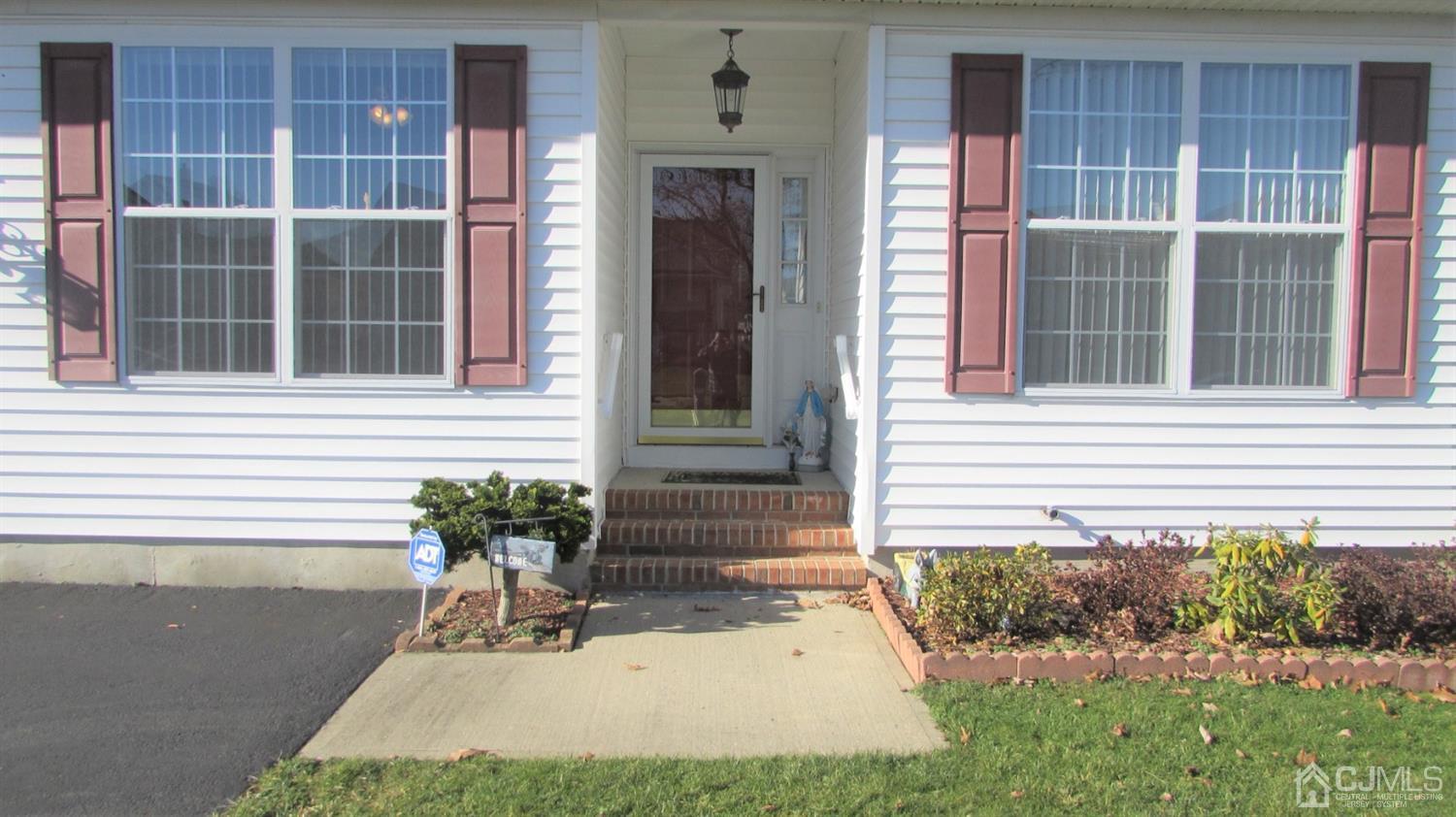 91 Wordsworth Road Brick, NJ 08724 - Photo 3 of 41 a view of house and front door