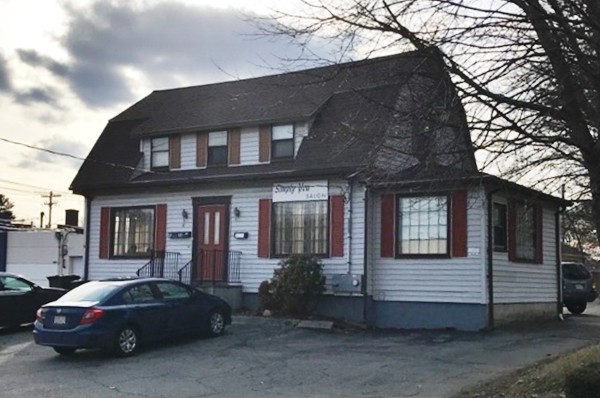4 Wellesley Road Natick, MA 01760 - Photo 2 of 7