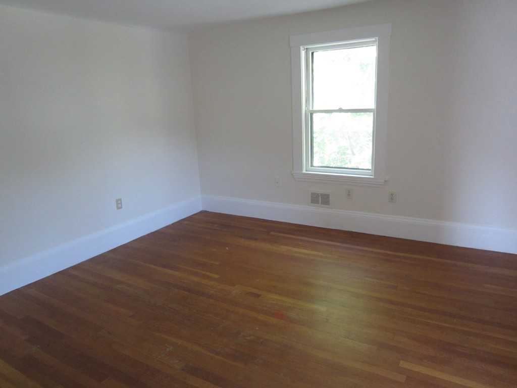 4 Wellesley Road Natick, MA 01760 - Photo 6 of 7