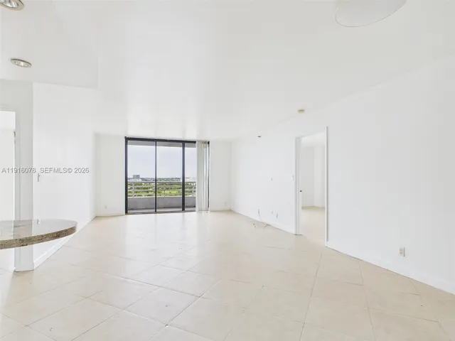 $2,600 | 3300 Northeast 192 Street, Unit 1202, Aventura, FL 33180