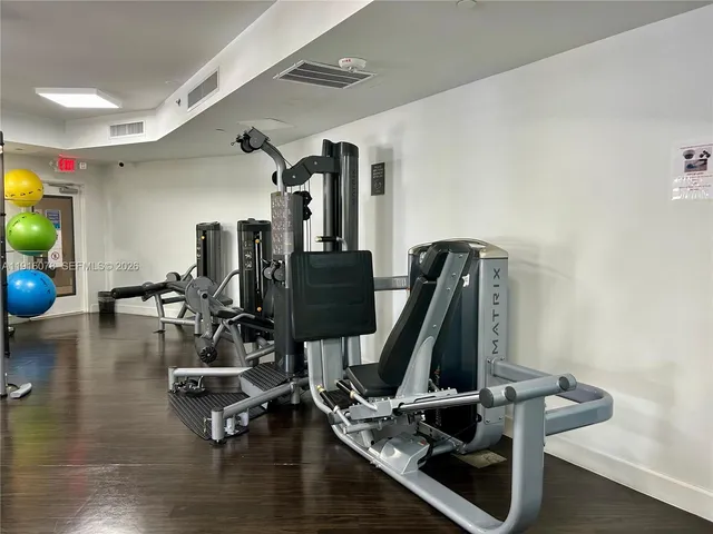 $2,600 | 3300 Northeast 192 Street, Unit 1202, Aventura, FL 33180