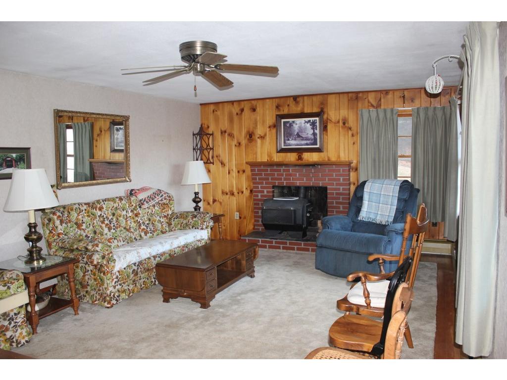 63 Cooper Street Springfield, VT 05156 - Photo 10 of 22