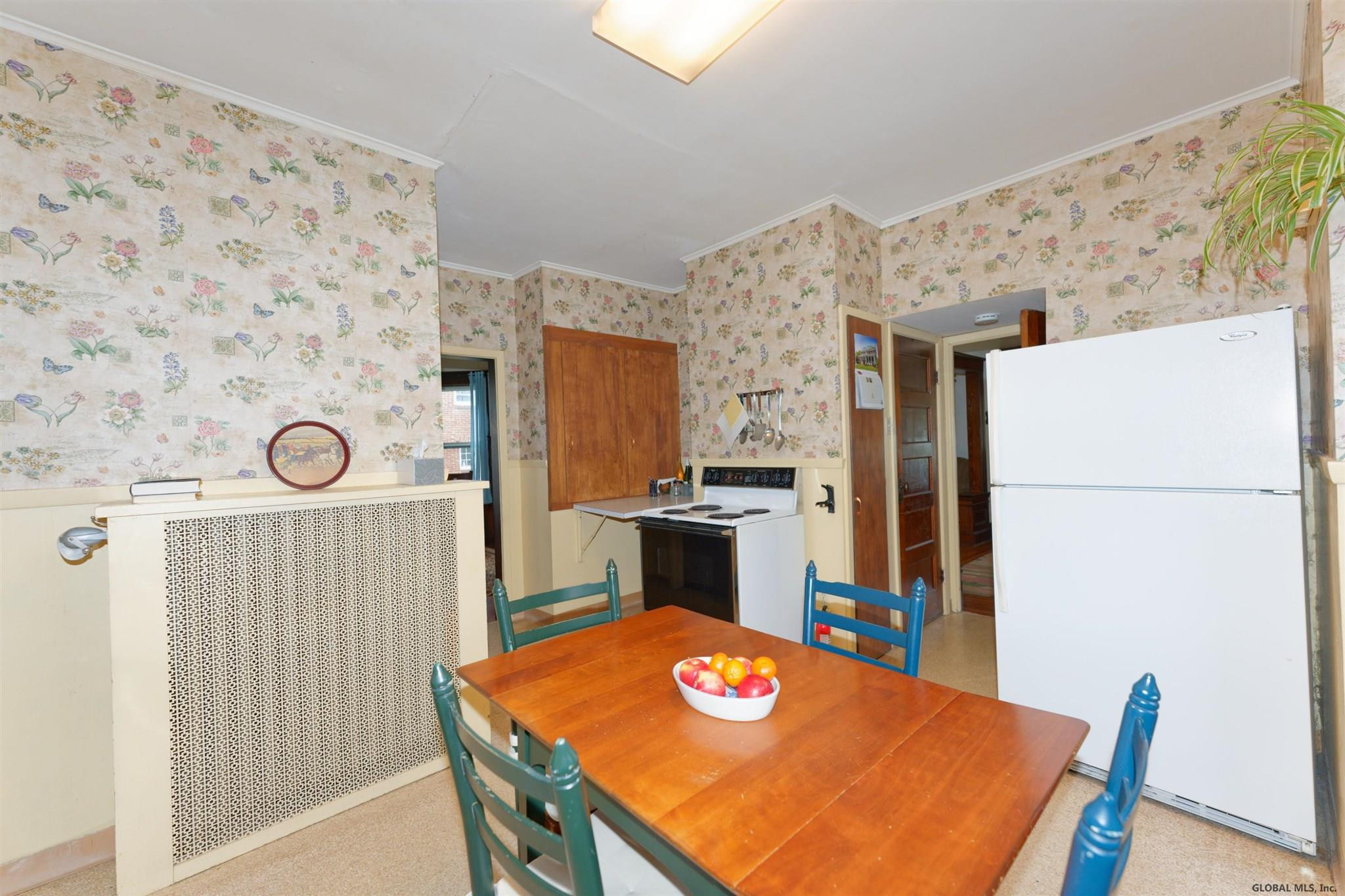 1541 Randolph Road Schenectady, NY 12308 - Photo 14 of 31 Photo 21