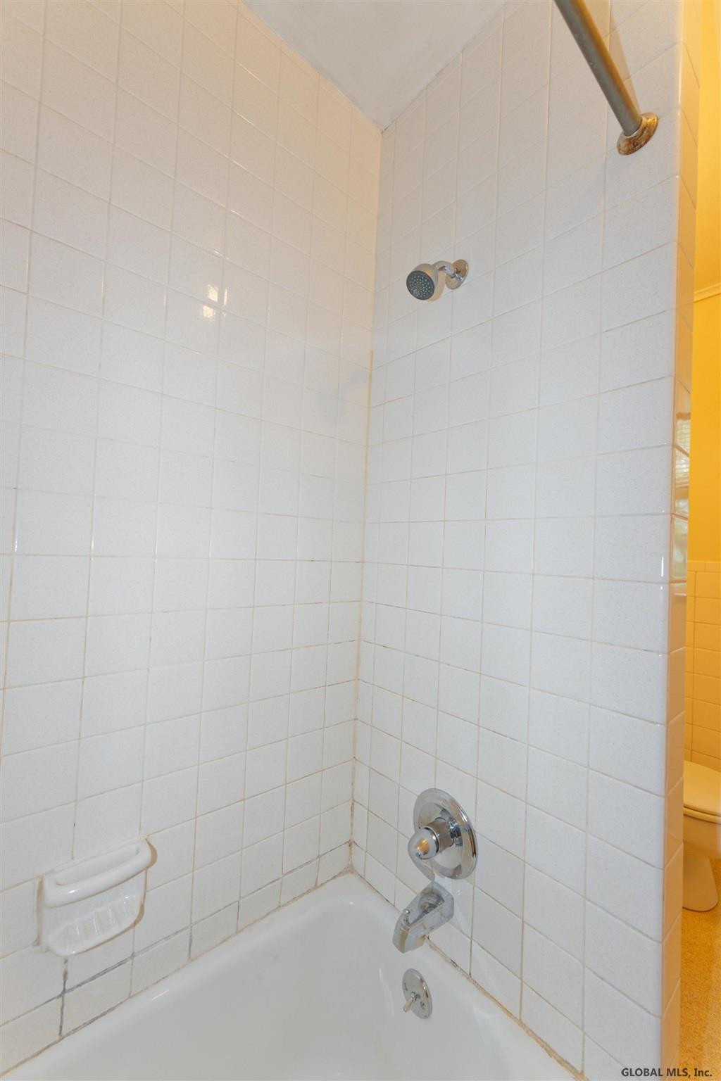 1541 Randolph Road Schenectady, NY 12308 - Photo 22 of 31 Photo 29