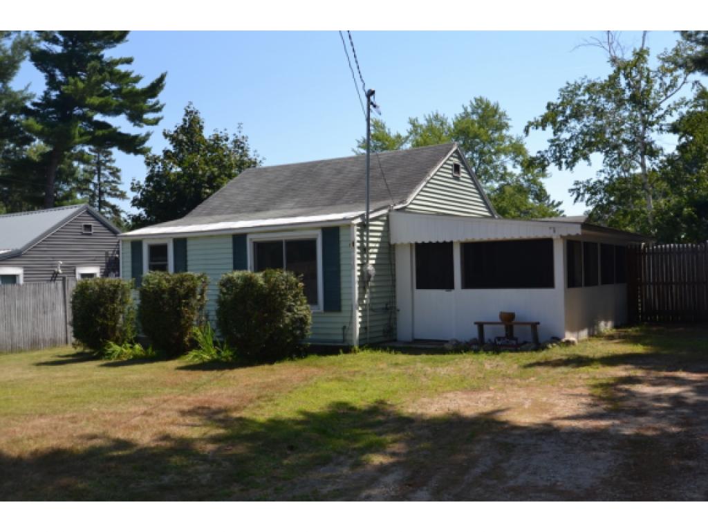 621 Corning Road Manchester, NH 03109 - Photo 2 of 27
