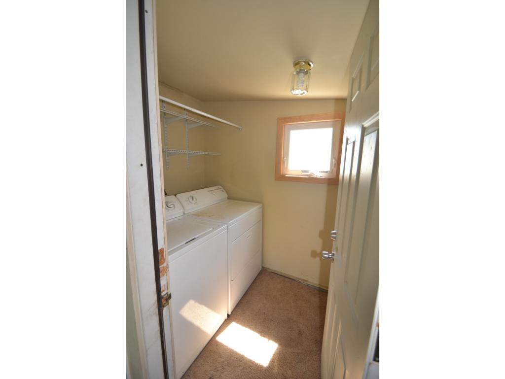 621 Corning Road Manchester, NH 03109 - Photo 16 of 27