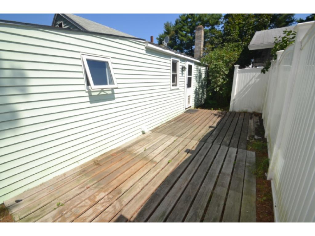 621 Corning Road Manchester, NH 03109 - Photo 18 of 27