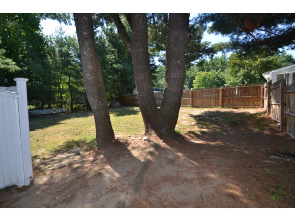 621 Corning Road Manchester, NH 03109 - Photo 19 of 27