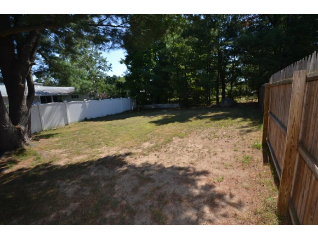 621 Corning Road Manchester, NH 03109 - Photo 20 of 27