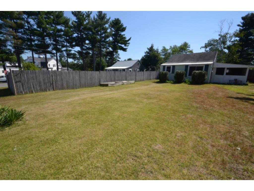 621 Corning Road Manchester, NH 03109 - Photo 26 of 27