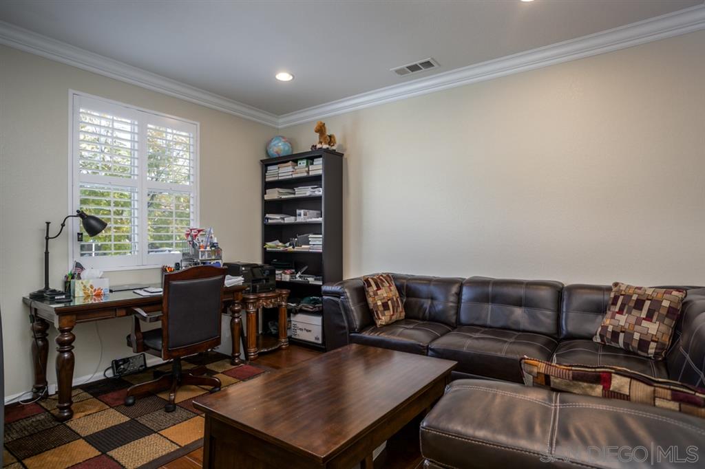 5174 Iris Street Santee, CA 92071 - Photo 5 of 25