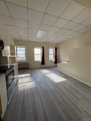 $6,180,000 | 141 Grand Street | SoHo