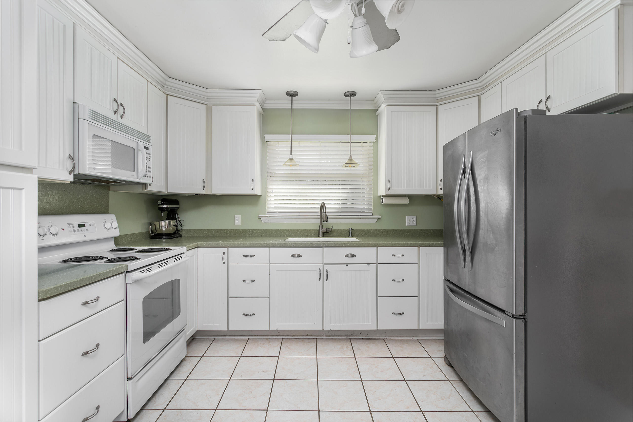 1242 Gadd Road Hixson, TN 37343 - Photo 6 of 13 1242 Gadd Rd._Kitchen 1_by 161 Photograp