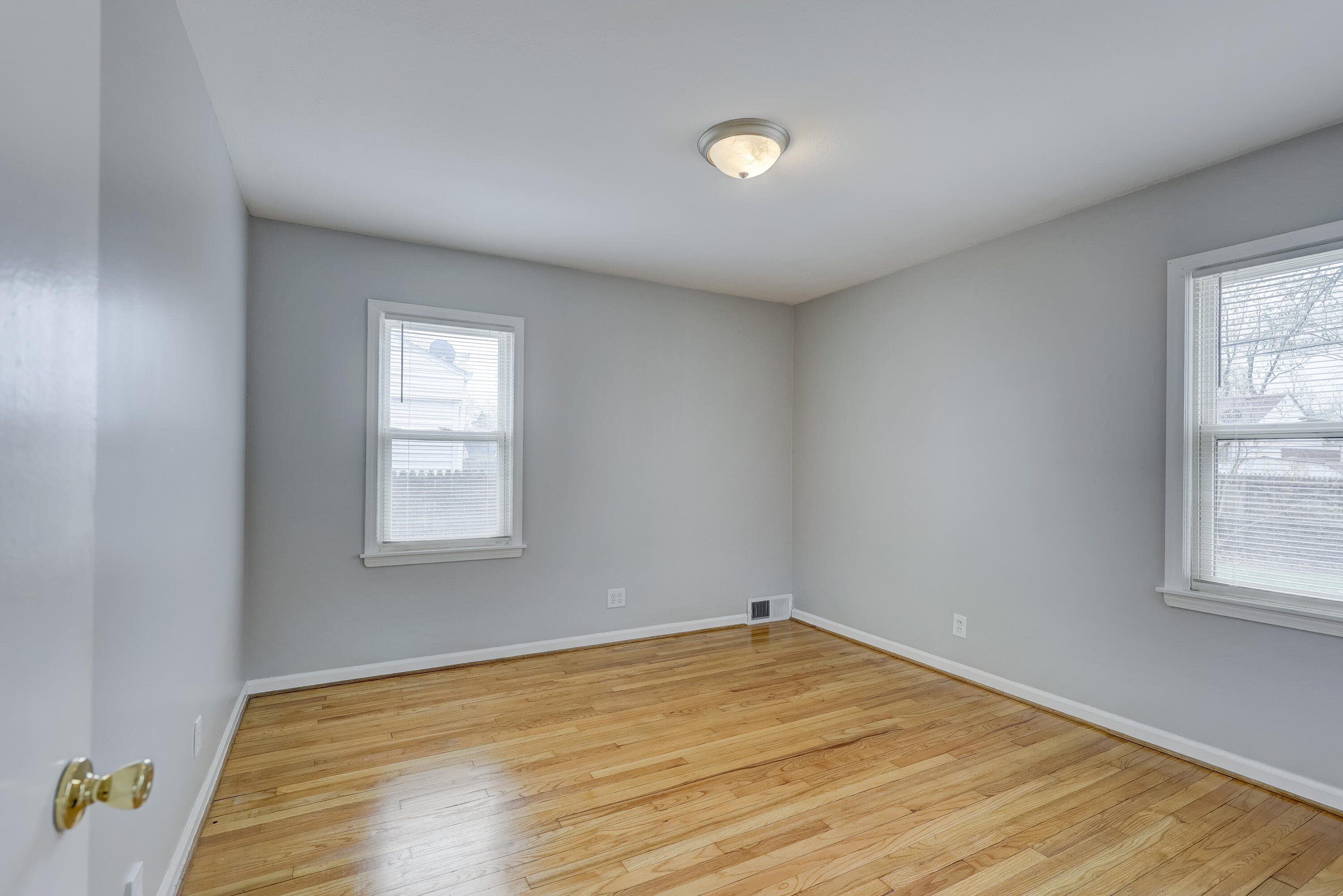20916 Vernier Road Harper Woods, MI 48225 - Photo 26 of 56 20916 Vernier Rd.-24