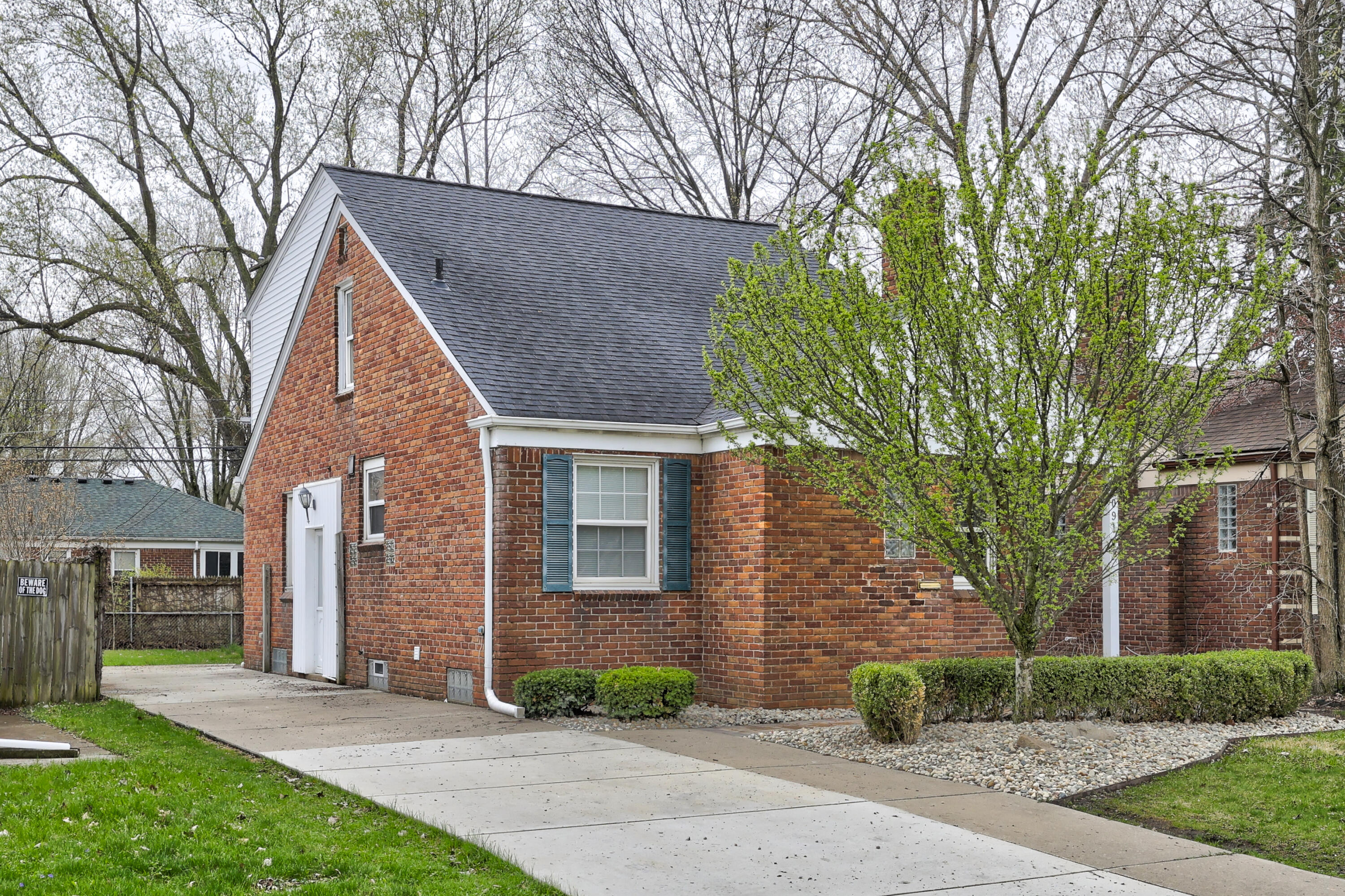 20916 Vernier Road Harper Woods, MI 48225 - Photo 3 of 56 20916 Vernier Rd.-54