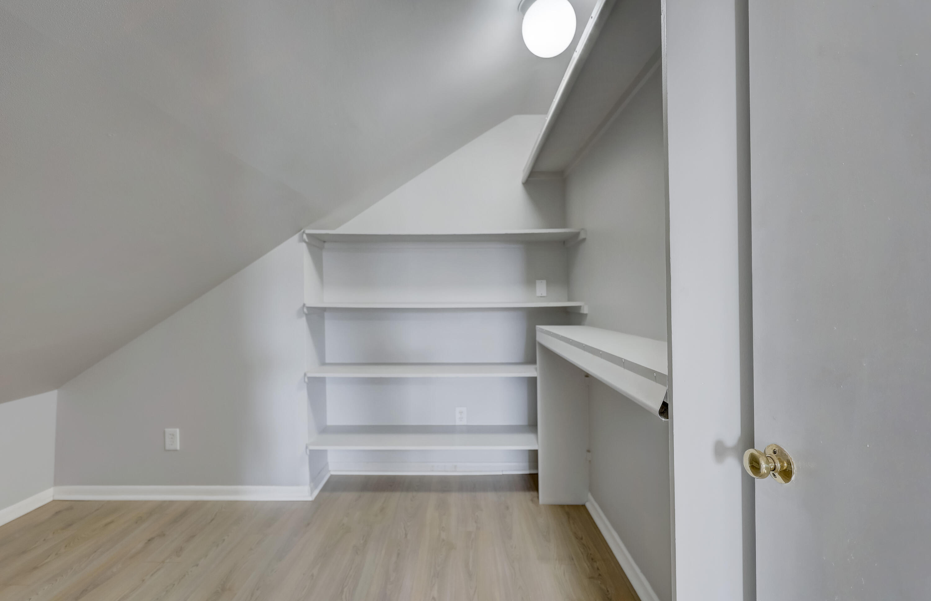 20916 Vernier Road Harper Woods, MI 48225 - Photo 42 of 56 20916 Vernier Rd.-40