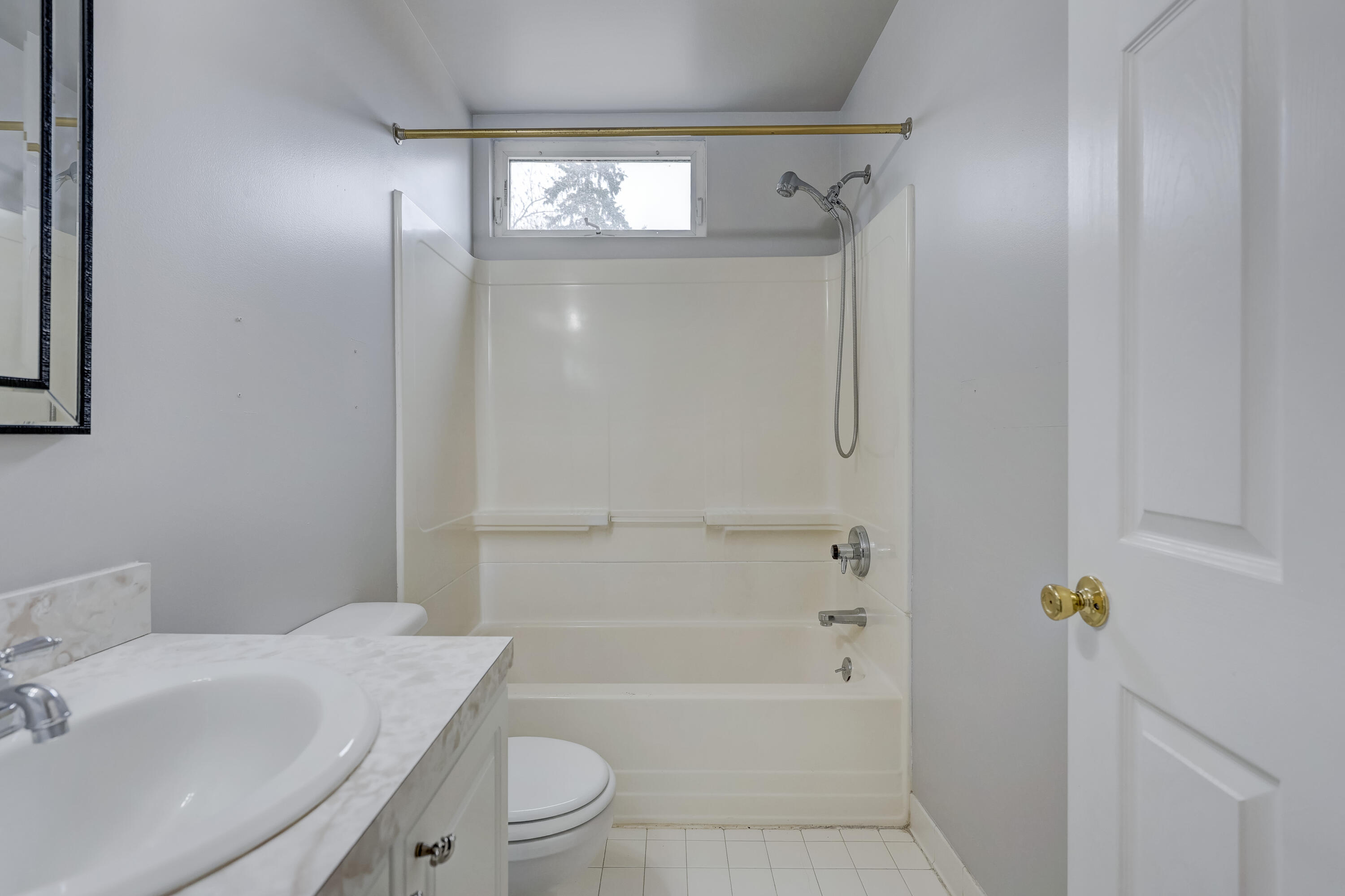 20916 Vernier Road Harper Woods, MI 48225 - Photo 47 of 56 20916 Vernier Rd.-45