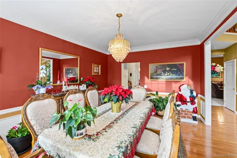 $999,999 | 4 Avolet Court, Mount Sinai, NY 11766