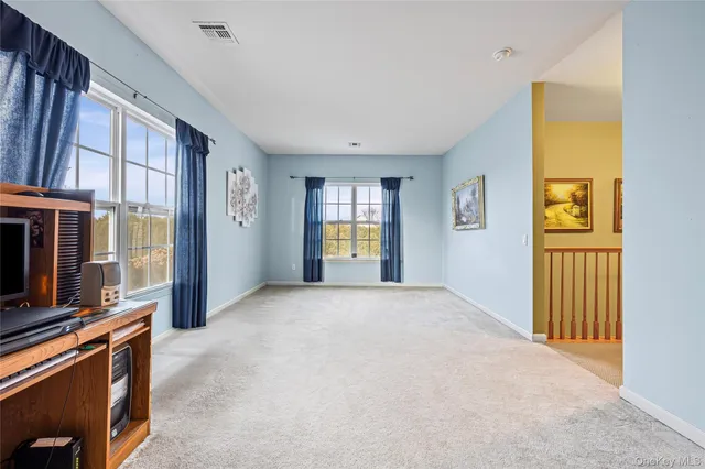 $999,999 | 4 Avolet Court, Mount Sinai, NY 11766