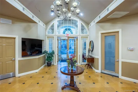 $999,999 | 4 Avolet Court, Mount Sinai, NY 11766