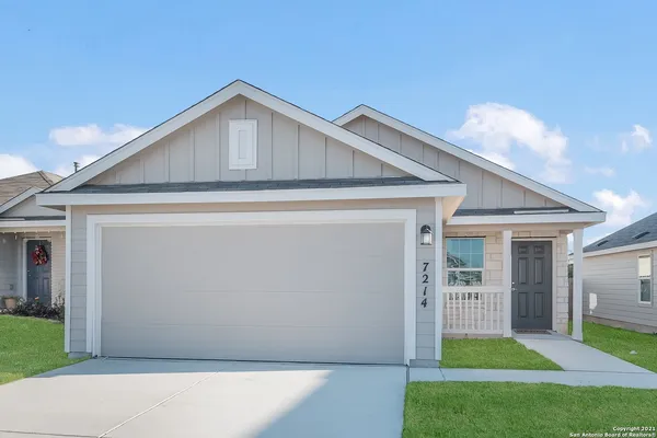 $1,800 | 7214 Lavaca Bluff, San Antonio, TX 78218