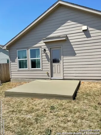 $1,800 | 7214 Lavaca Bluff, San Antonio, TX 78218