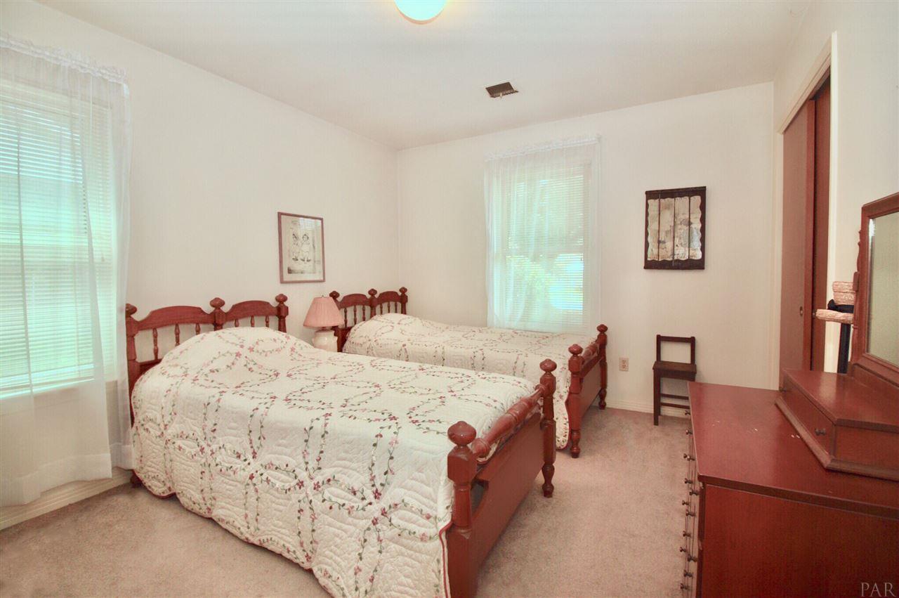 7865 Templeton Road Pensacola, FL 32506 - Photo 8 of 15 Gallery Image 8