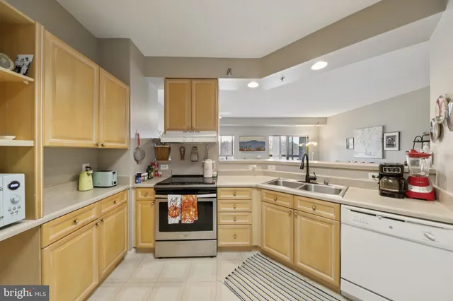 $189,000 | 3005 South Leisure World Boulevard, Unit 209, Silver Spring, MD 20906