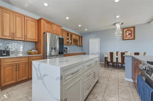 $710,000 | 5491 Pinnacle Lane, San Bernardino, CA 92407