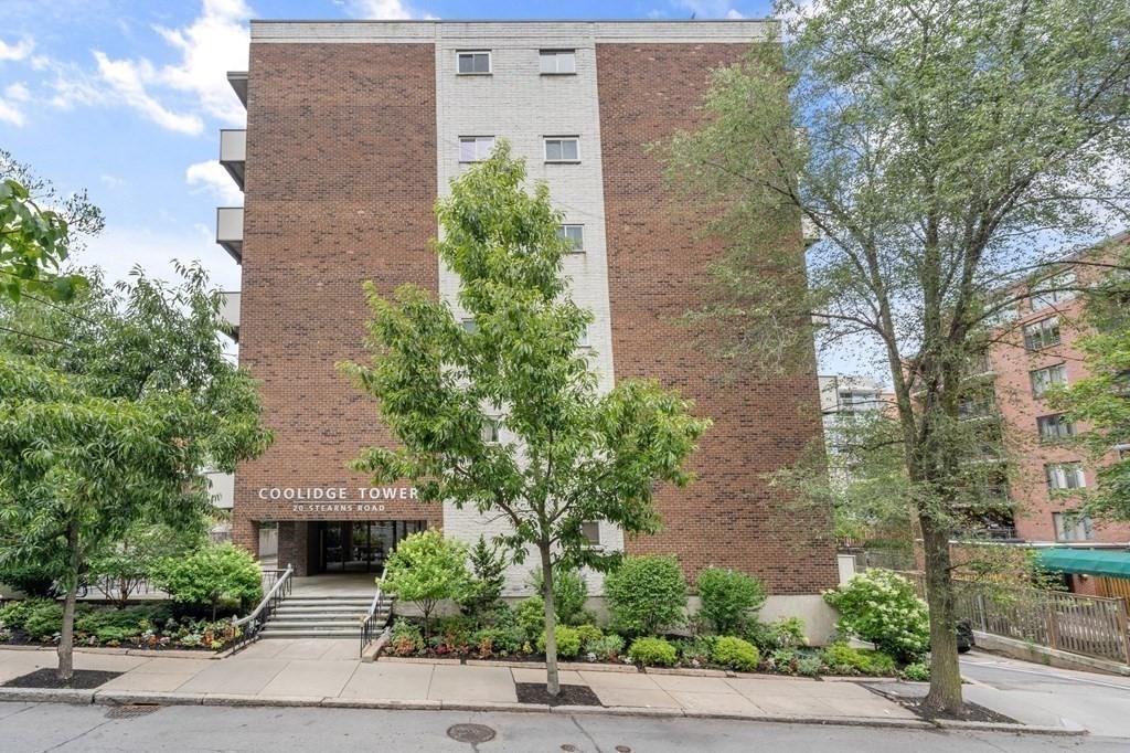 20 Stearns Road, Unit 62 Brookline, MA 02446 - Photo 18 of 18 Gallery Image 18