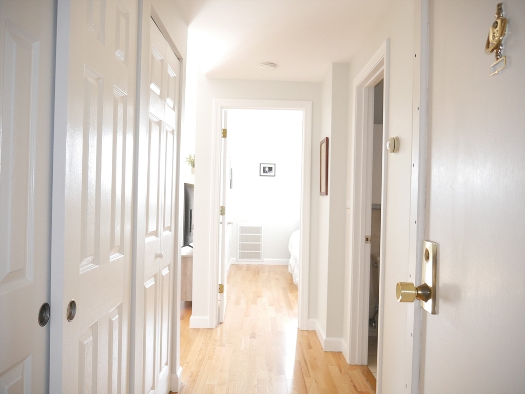 20 Stearns Road, Unit 62 Brookline, MA 02446 - Photo 9 of 18 Gallery Image 9