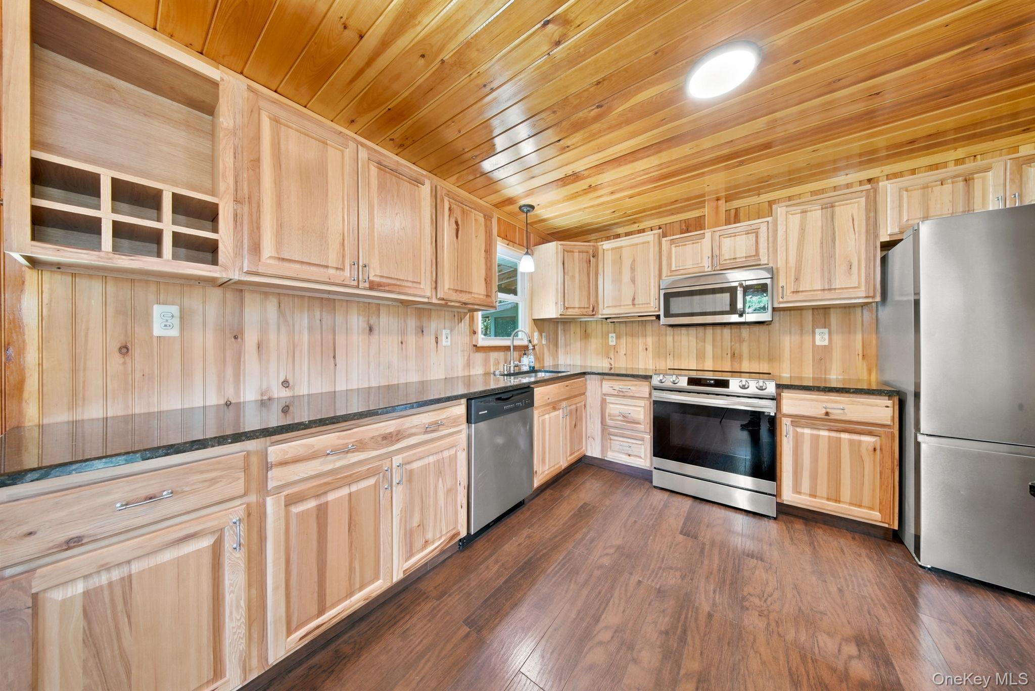 157 Ballard Road Mongaup Valley, NY 12762 - Photo 8 of 32