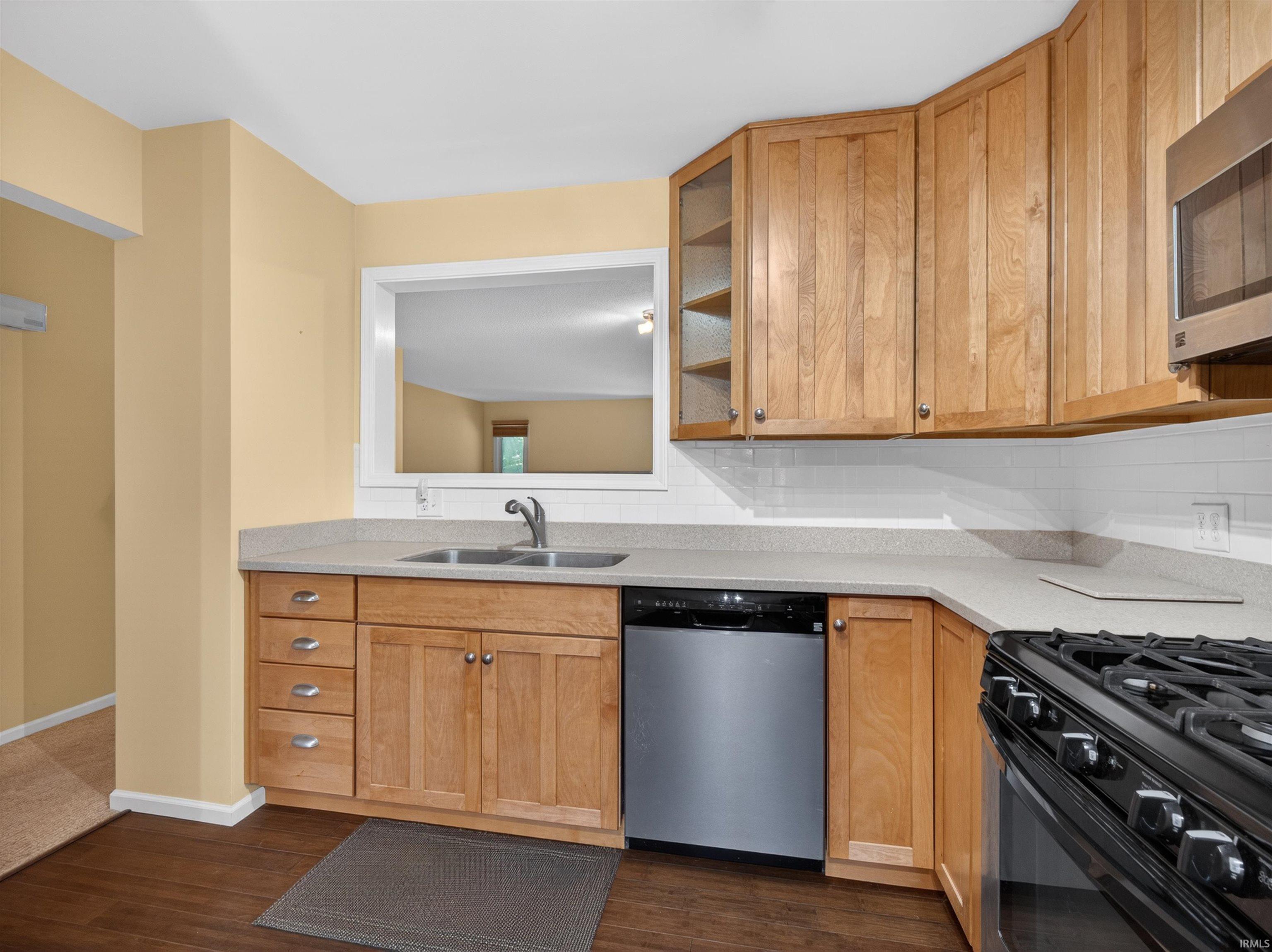 6730 Quail Ridge Lane Fort Wayne, IN 46804 - Photo 8 of 42