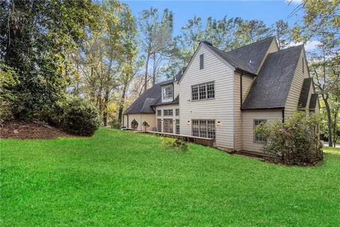 $1,500,000 | 960 Landmark Drive Northeast, Atlanta, GA 30342