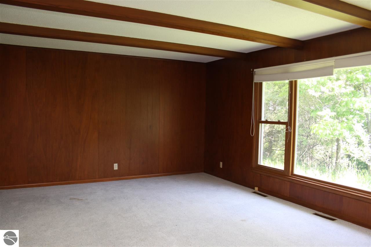 8125 Wilson Road Buckley, MI 49620 - Photo 17 of 41 1787010-16.JPG