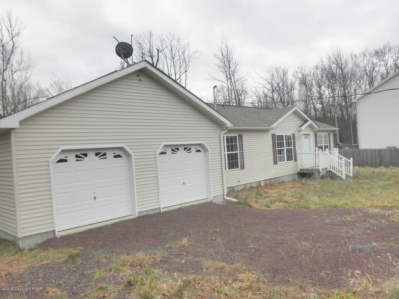 5928 Clover Road Long Pond, PA 18334 - Photo 5 of 29 close from left side